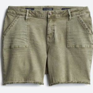 VIGOSS Marley Bermuda Short w/ Frayed Hem 22W
